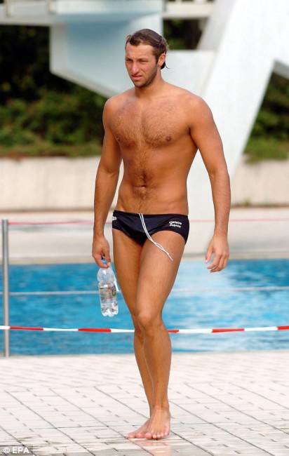 Ian-Thorpe-is-No-Stereotype-and-Not-Gay-06